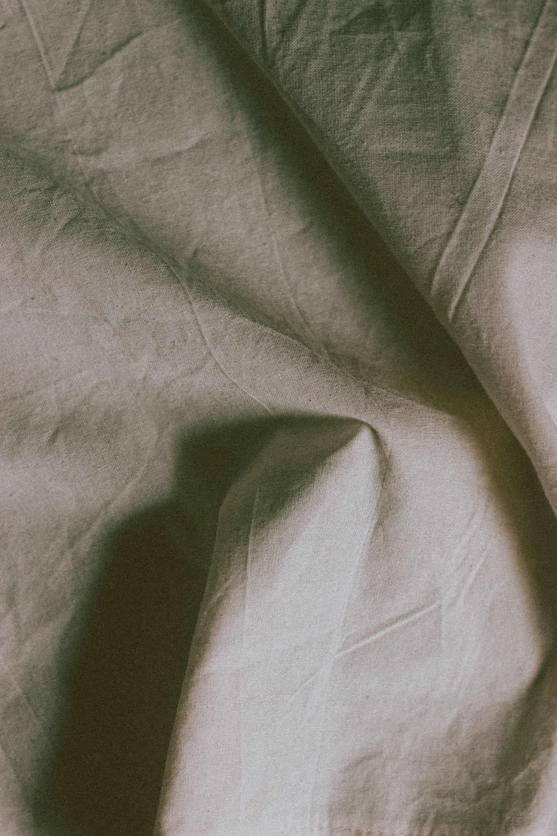 Linen & Stitch journal editorial image accompanying Does Linen Shrink in the Dryer?